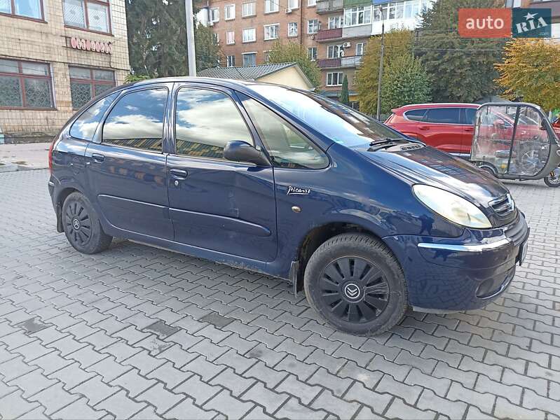 Минивэн Citroen Xsara Picasso 2008 в Баре фото 9 Минивэн Citroen Xsara Picasso 2008 в Баре