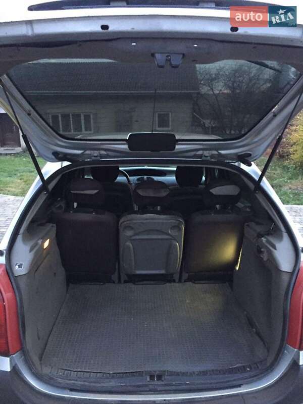 Минивэн Citroen Xsara Picasso 2004 в Черновцах фото 8 Минивэн Citroen Xsara Picasso 2004 в Черновцах