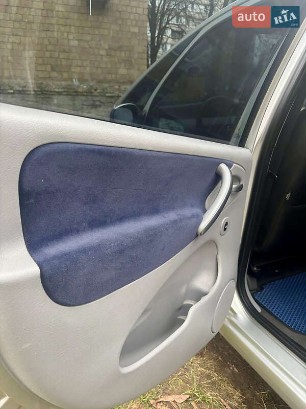 Минивэн Citroen Xsara Picasso 2006 в Киеве фото 8 Минивэн Citroen Xsara Picasso 2006 в Киеве