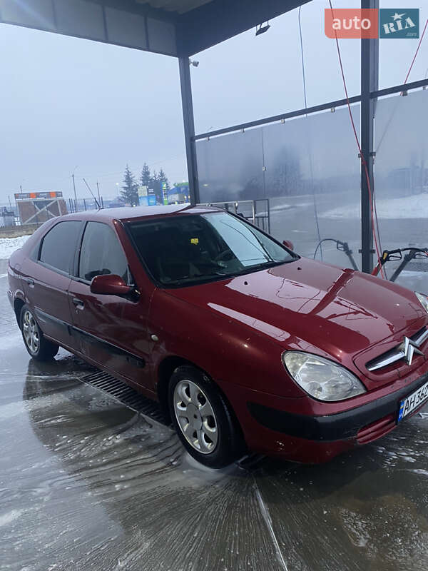 Хэтчбек Citroen Xsara 2002 в Тячеве