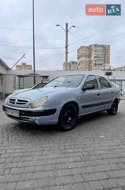 Хэтчбек Citroen Xsara 2001 в 