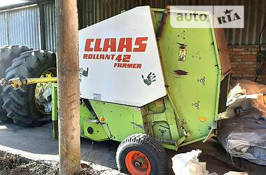 Прес-підбірник Claas Rollant 1994