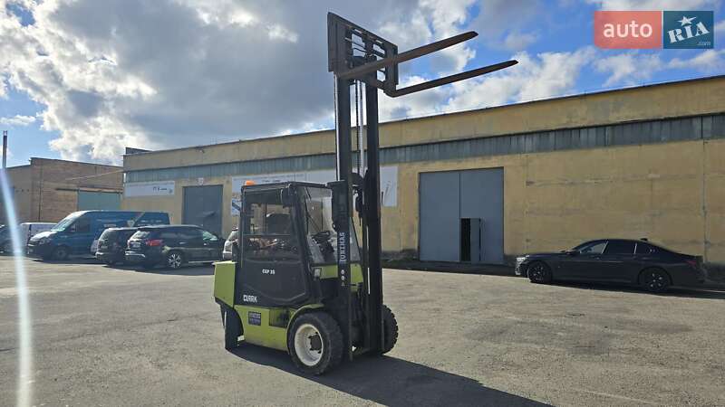 Вилочный погрузчик Clark CGP 1997 в Луцке