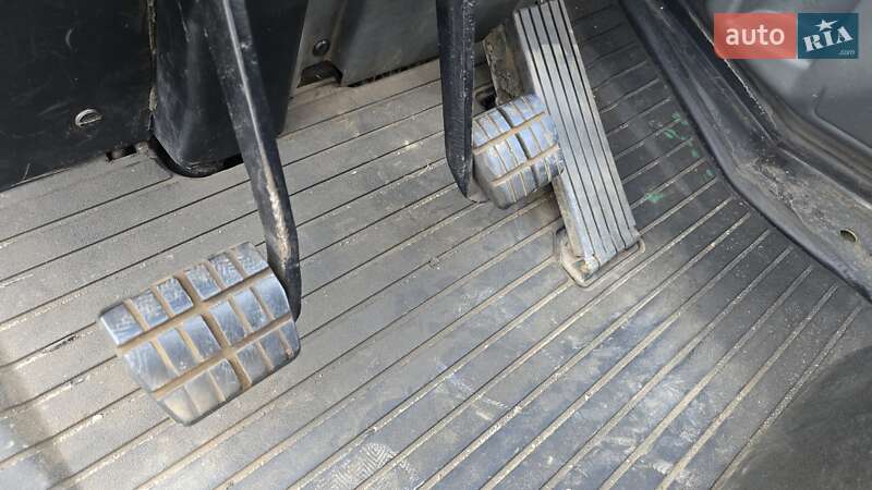 Вилочный погрузчик Clark CGP 1997 в Луцке