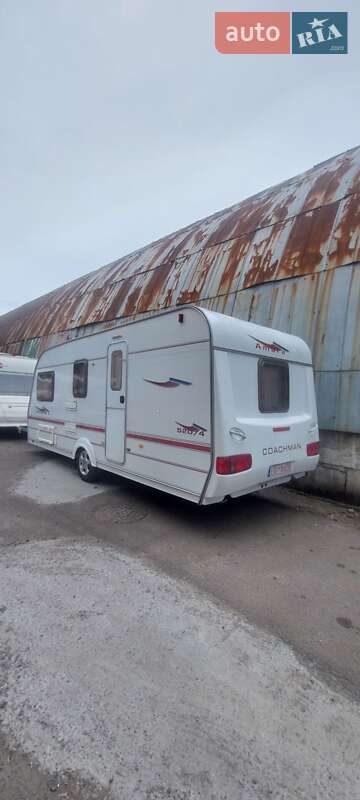 Coachmen Amara 2006