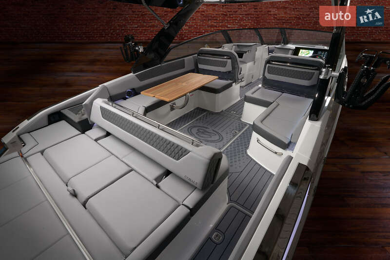 Катер Cobalt 303 2025 в Киеве