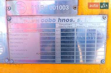 Цистерна напівпричіп Cobo SOA 2006 в 
