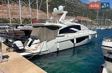 Моторная яхта Cranchi Flybridge 2012 в 
