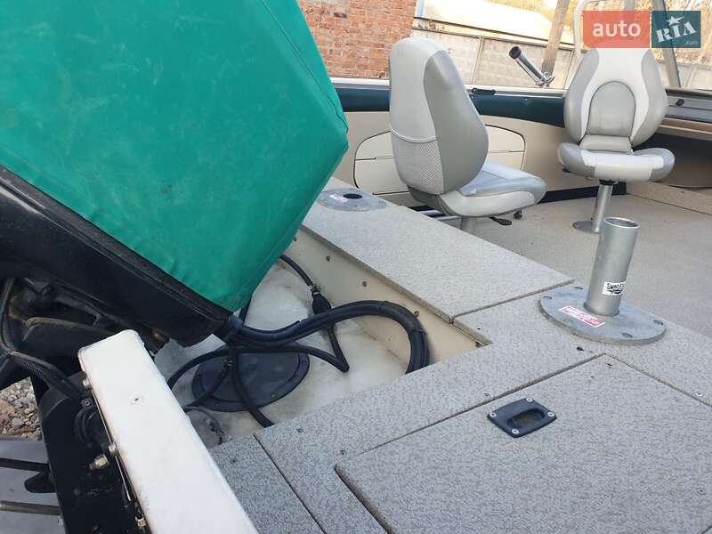 Катер Crestliner Sportfish 2012 в Житомире