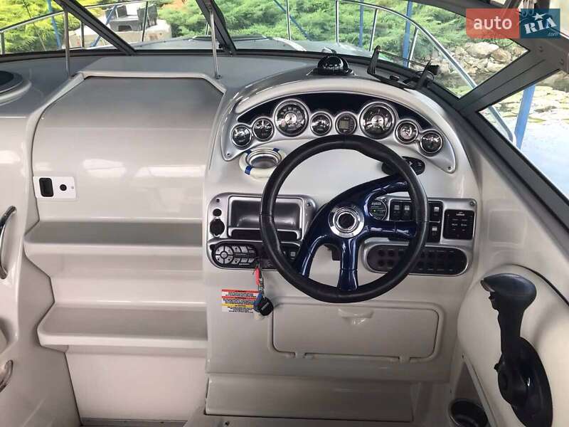 Катер Crownline CR 2008 в Киеве фото 5 Катер Crownline CR 2008 в Киеве