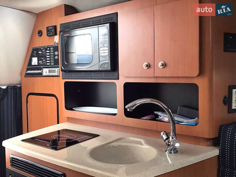 Катер Crownline CR 2008 в Киеве фото 12 Катер Crownline CR 2008 в Киеве
