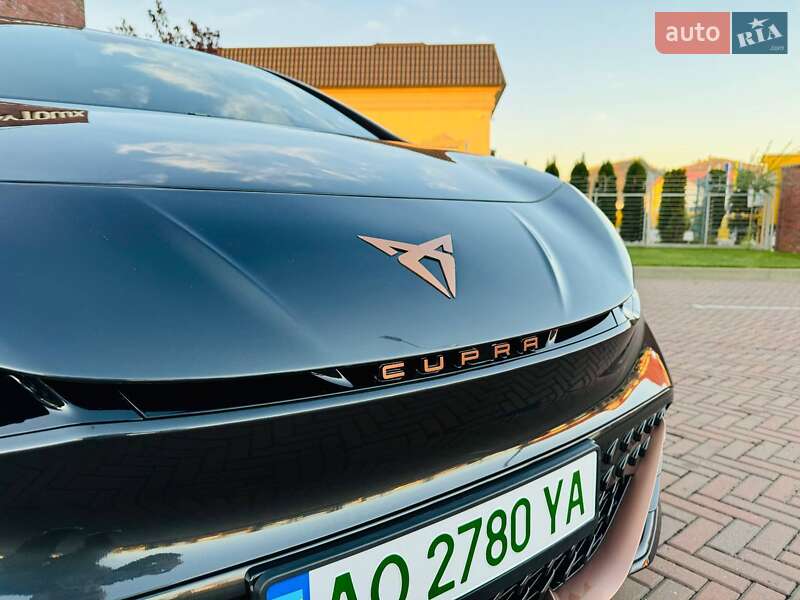 Хэтчбек Cupra Born 2022 в Мукачево