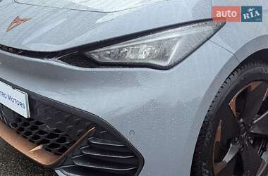 Хэтчбек Cupra Born 2022 в 