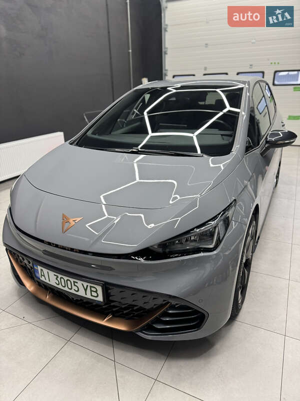 Хэтчбек Cupra Born 2023 в Киеве