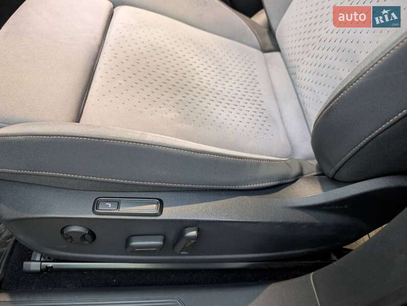 Хэтчбек Cupra Born 2022 в Виннице