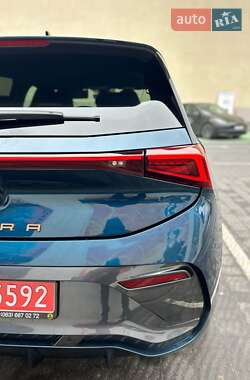 Хэтчбек Cupra Born 2022 в 