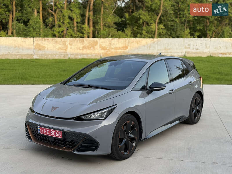 Хэтчбек Cupra Born 2023 в 