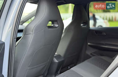 Хэтчбек Cupra Born 2023 в 
