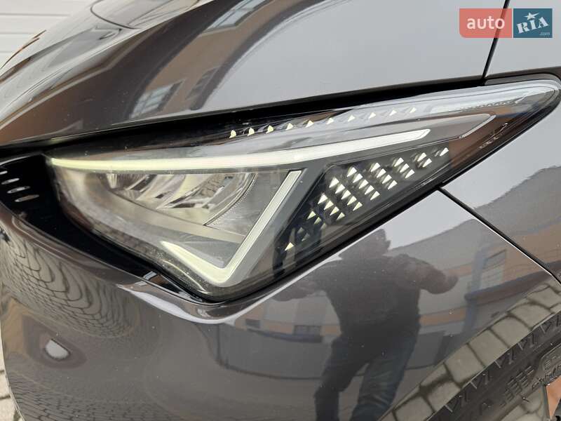 Хэтчбек Cupra Born 2022 в Ивано-Франковске