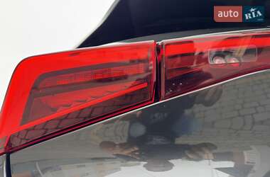 Хэтчбек Cupra Born 2022 в 