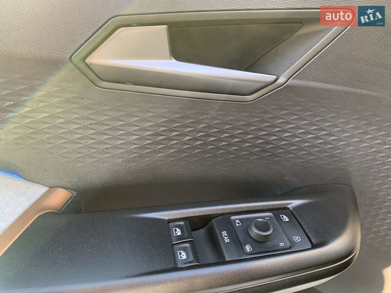 Хетчбек Cupra Born 2022 в Рівному фото 31 Хетчбек Cupra Born 2022 в Рівному