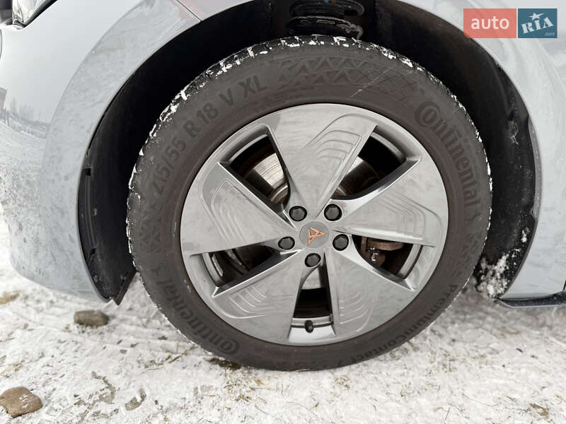 Хэтчбек Cupra Born 2022 в Ивано-Франковске