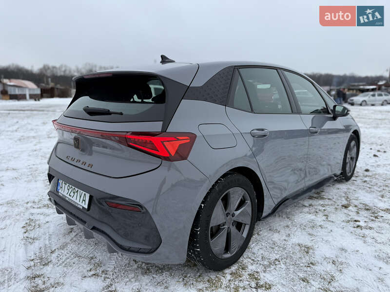 Хэтчбек Cupra Born 2022 в Ивано-Франковске