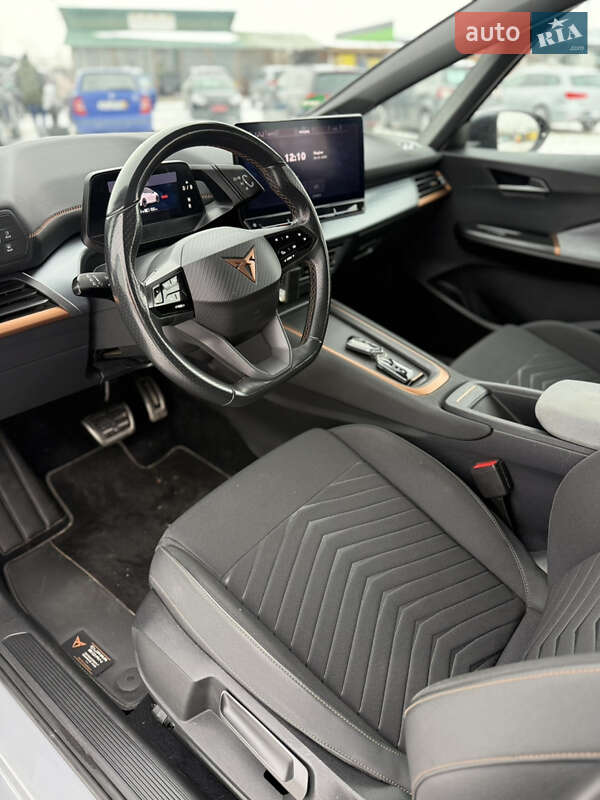 Хэтчбек Cupra Born 2022 в Ивано-Франковске