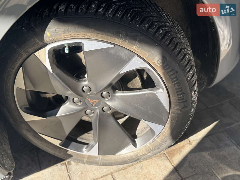 Хетчбек Cupra Born 2022 в Мукачевому