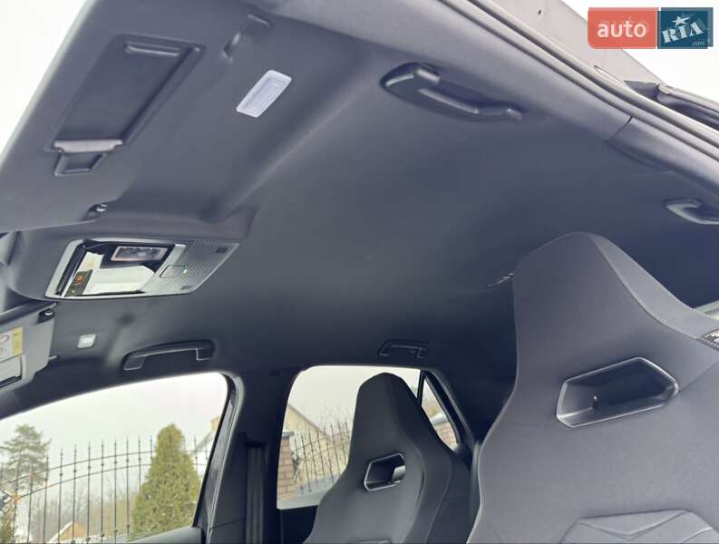 Хэтчбек Cupra Born 2024 в Мукачево