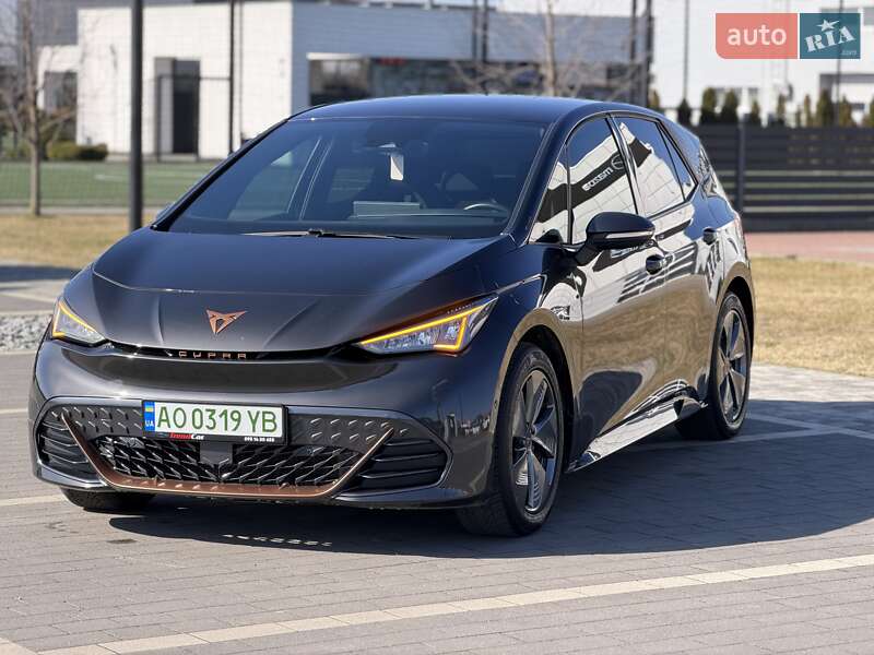 Хэтчбек Cupra Born 2022 в Мукачево