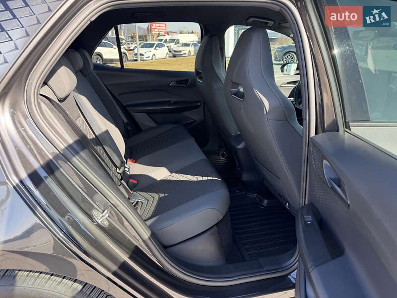 Хэтчбек Cupra Born 2022 в Мукачево