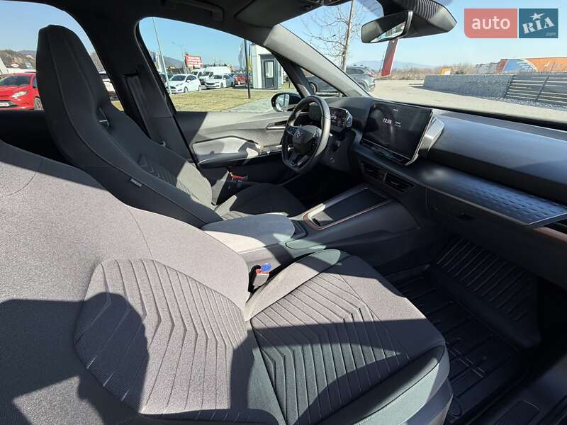 Хэтчбек Cupra Born 2022 в Мукачево