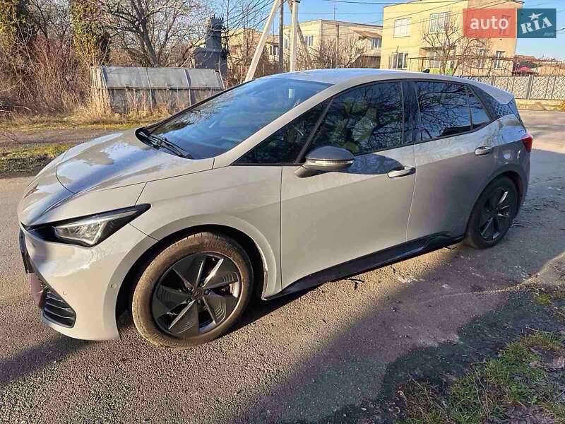 Хетчбек Cupra Born 2022 в Ужгороді