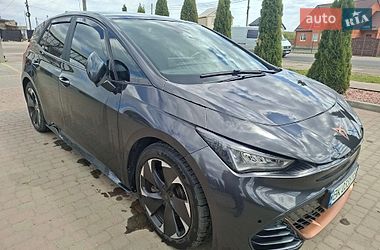 Хэтчбек Cupra Born 2023 в Сарнах