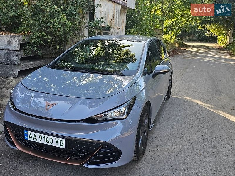 Хэтчбек Cupra Born 2022 в Киеве