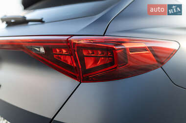 Позашляховик / Кросовер Cupra Formentor 2021 в 