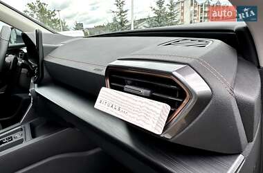 Внедорожник / Кроссовер Cupra Formentor 2021 в 