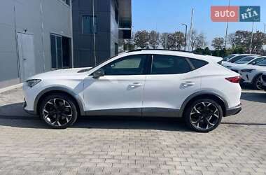 Позашляховик / Кросовер Cupra Formentor 2024 в 