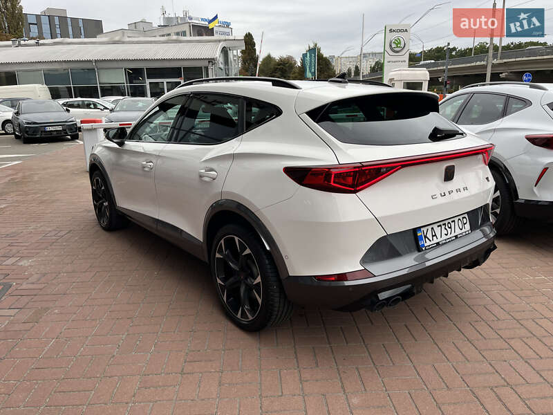 Внедорожник / Кроссовер Cupra Formentor 2024 в Киеве