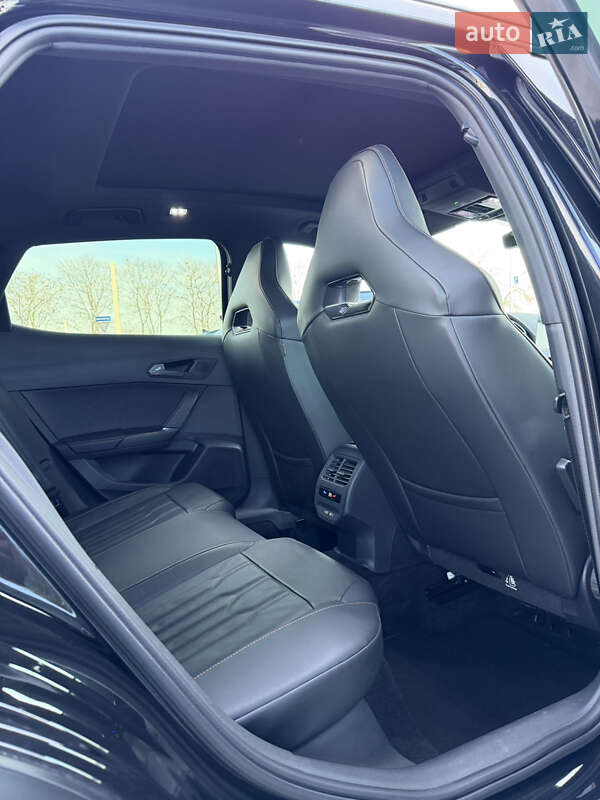 Позашляховик / Кросовер Cupra Formentor 2023 в Києві фото 40 Позашляховик / Кросовер Cupra Formentor 2023 в Києві