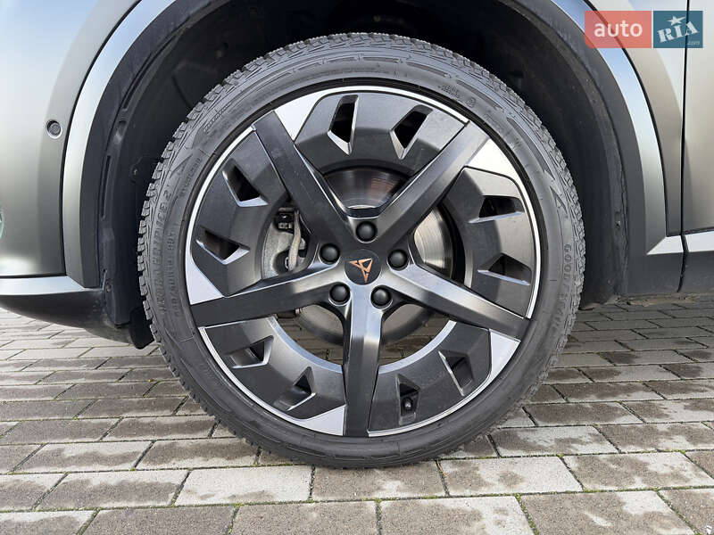 Позашляховик / Кросовер Cupra Formentor 2023 в Києві фото 48 Позашляховик / Кросовер Cupra Formentor 2023 в Києві