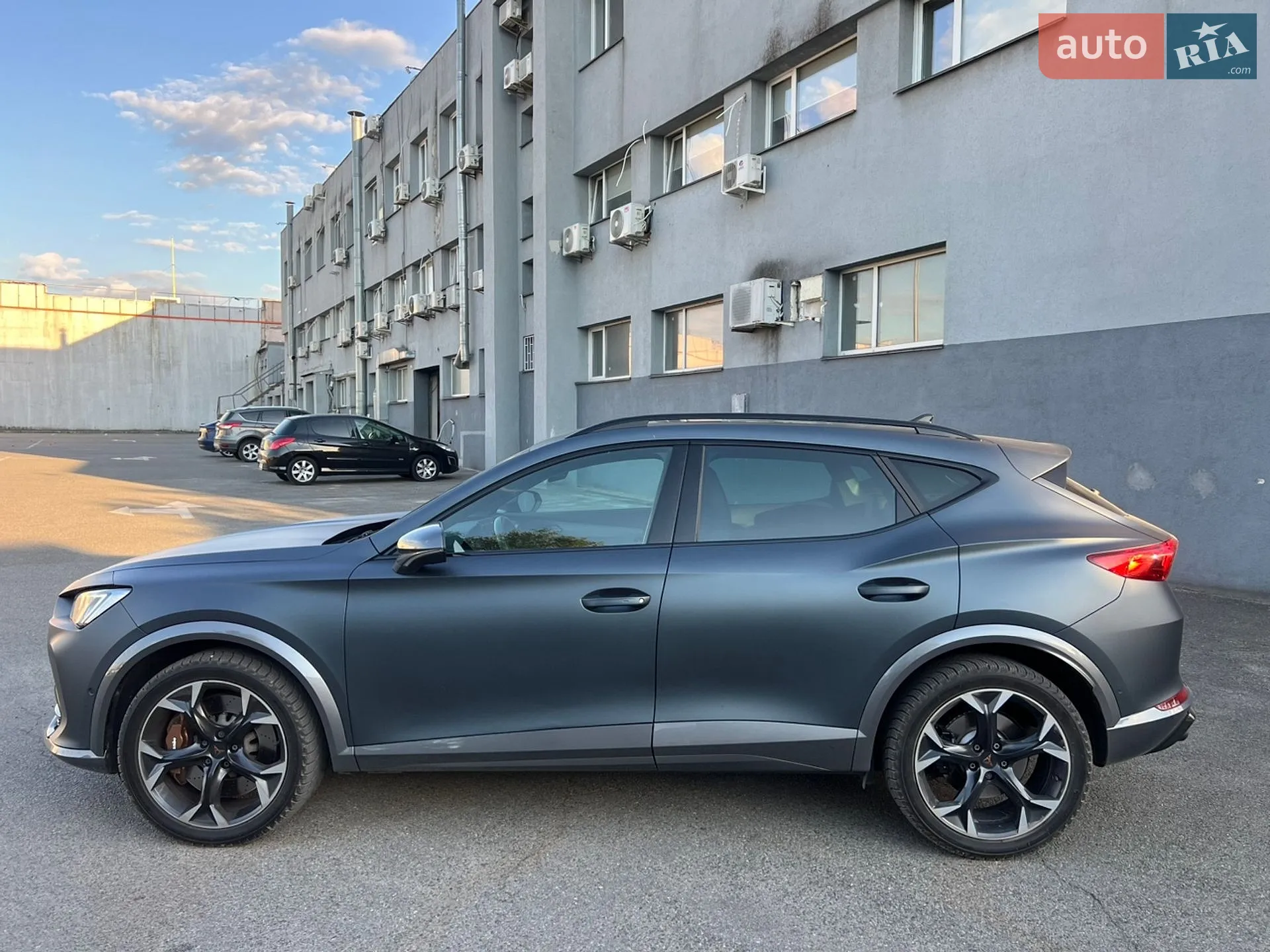 Cupra Formentor 2021 VIN VSSZZZKMZNR008288 фото оголошення 5 з 36