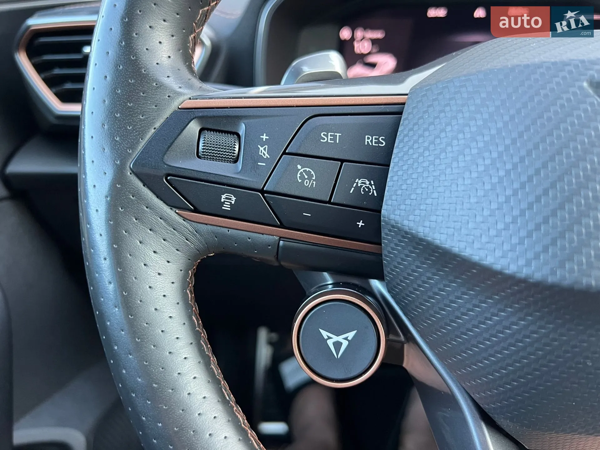 Cupra Formentor 2021 VIN VSSZZZKMZNR008288 фото оголошення 33 з 36