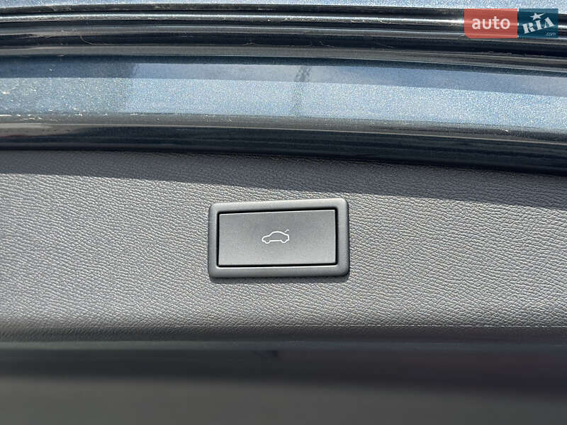 Универсал Cupra Leon Sportstourer 2023 в Киеве фото 33 Универсал Cupra Leon Sportstourer 2023 в Киеве
