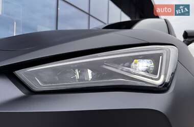 Хэтчбек Cupra Leon 2024 в 