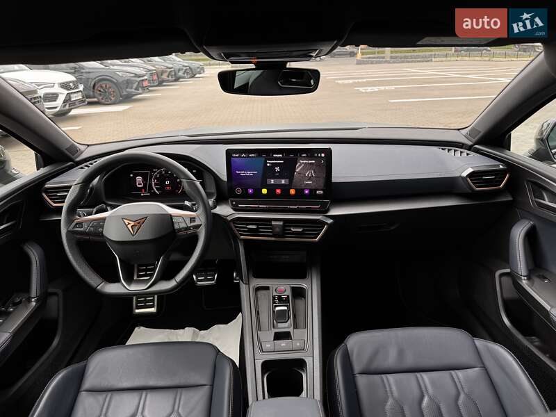 Хетчбек Cupra Leon 2024 в Києві фото 47 Хетчбек Cupra Leon 2024 в Києві