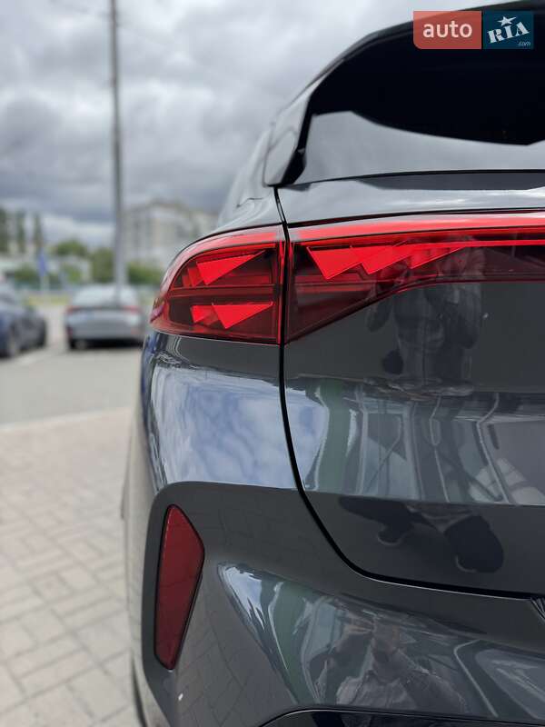 Позашляховик / Кросовер Cupra Terramar 2024 в Києві