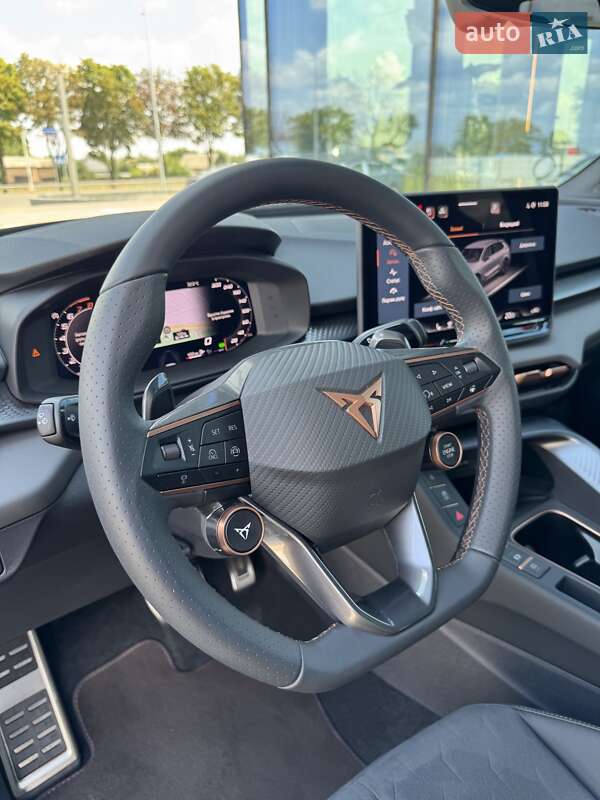Внедорожник / Кроссовер Cupra Terramar 2025 в Киеве
