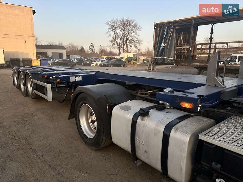 Контейнеровоз полуприцеп D-Tec FT-4303V 2006 в Хусте